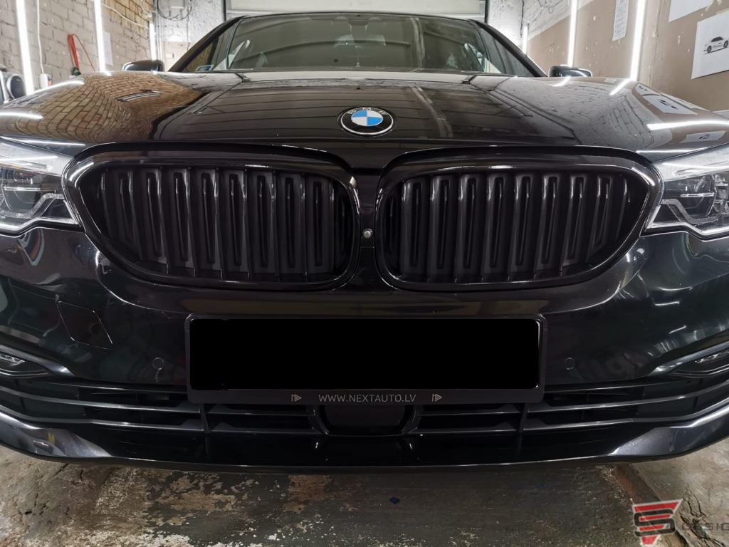Hromēto detaļu aplīmēšana BMW G30